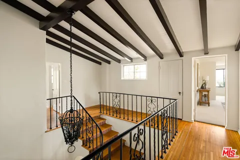 $3,695,000 | 3706 Effingham Place, Los Angeles, CA 90027