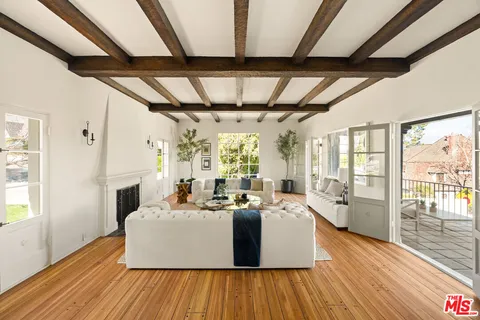 $3,695,000 | 3706 Effingham Place, Los Angeles, CA 90027