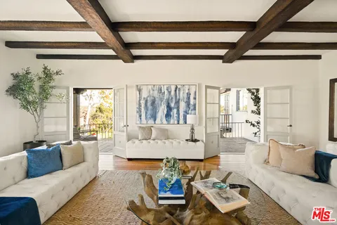 $3,695,000 | 3706 Effingham Place, Los Angeles, CA 90027