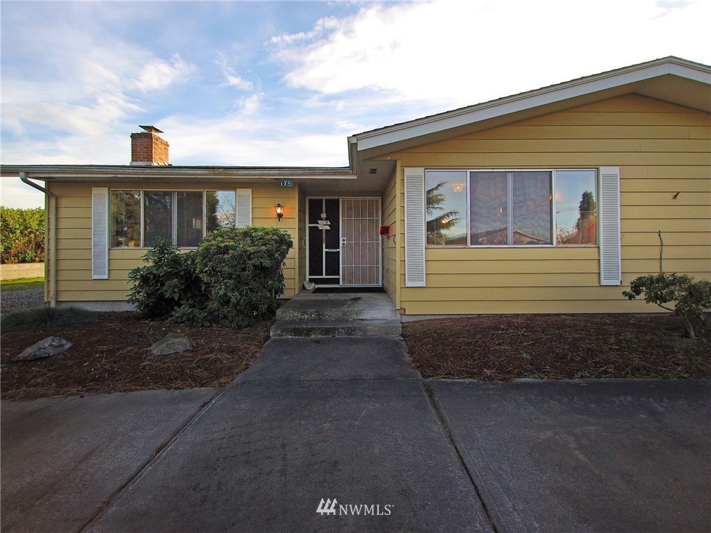 175 West Prairie Street Sequim, WA 98382 - Photo 3 of 25 Gallery Image 3