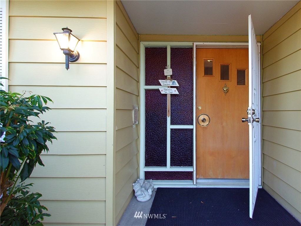 175 West Prairie Street Sequim, WA 98382 - Photo 4 of 25 Gallery Image 4
