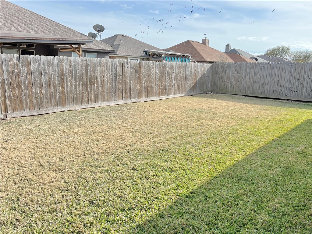 1111 Cupertino Street Portland, TX 78374 - Photo 31 of 33