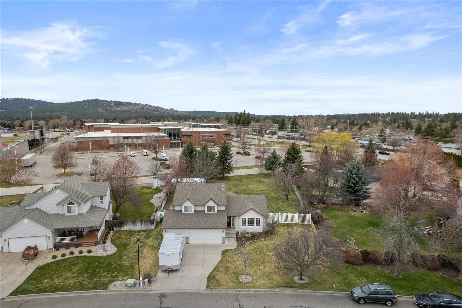3310 South Vercler Road Spokane Valley, WA 99206 - Photo 1 of 47 Gallery Image 1