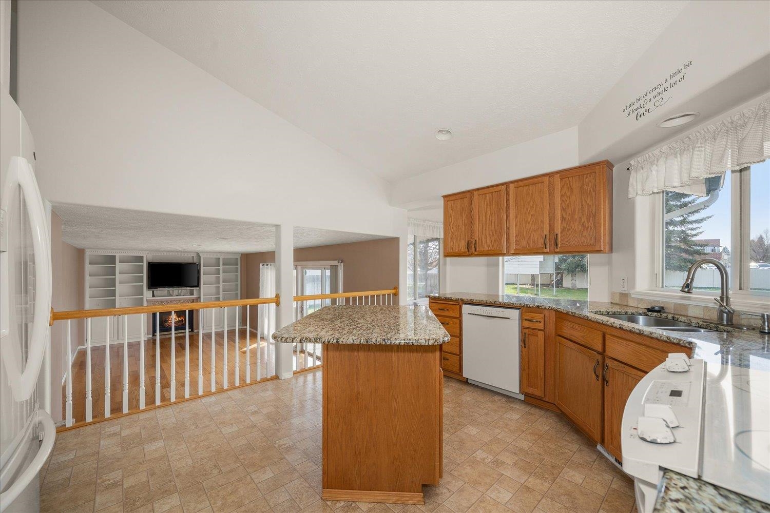3310 South Vercler Road Spokane Valley, WA 99206 - Photo 6 of 47 Gallery Image 6