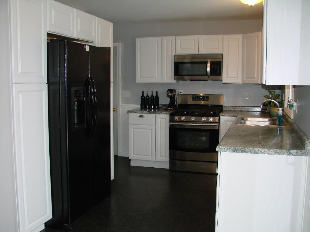 461 Quaker Road Sidney, ME 04330 - Photo 3 of 19 Photo