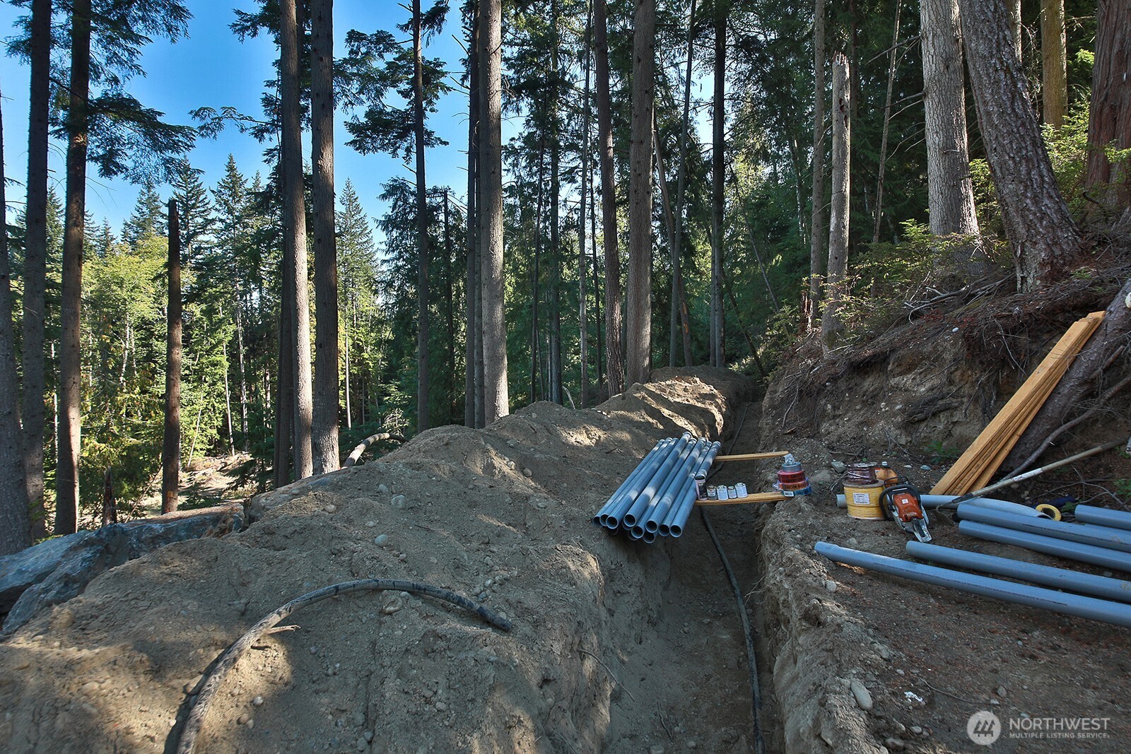 4935 Helppie Lane Freeland, WA 98249 - Photo 17 of 28 a view of a backyard with chairs