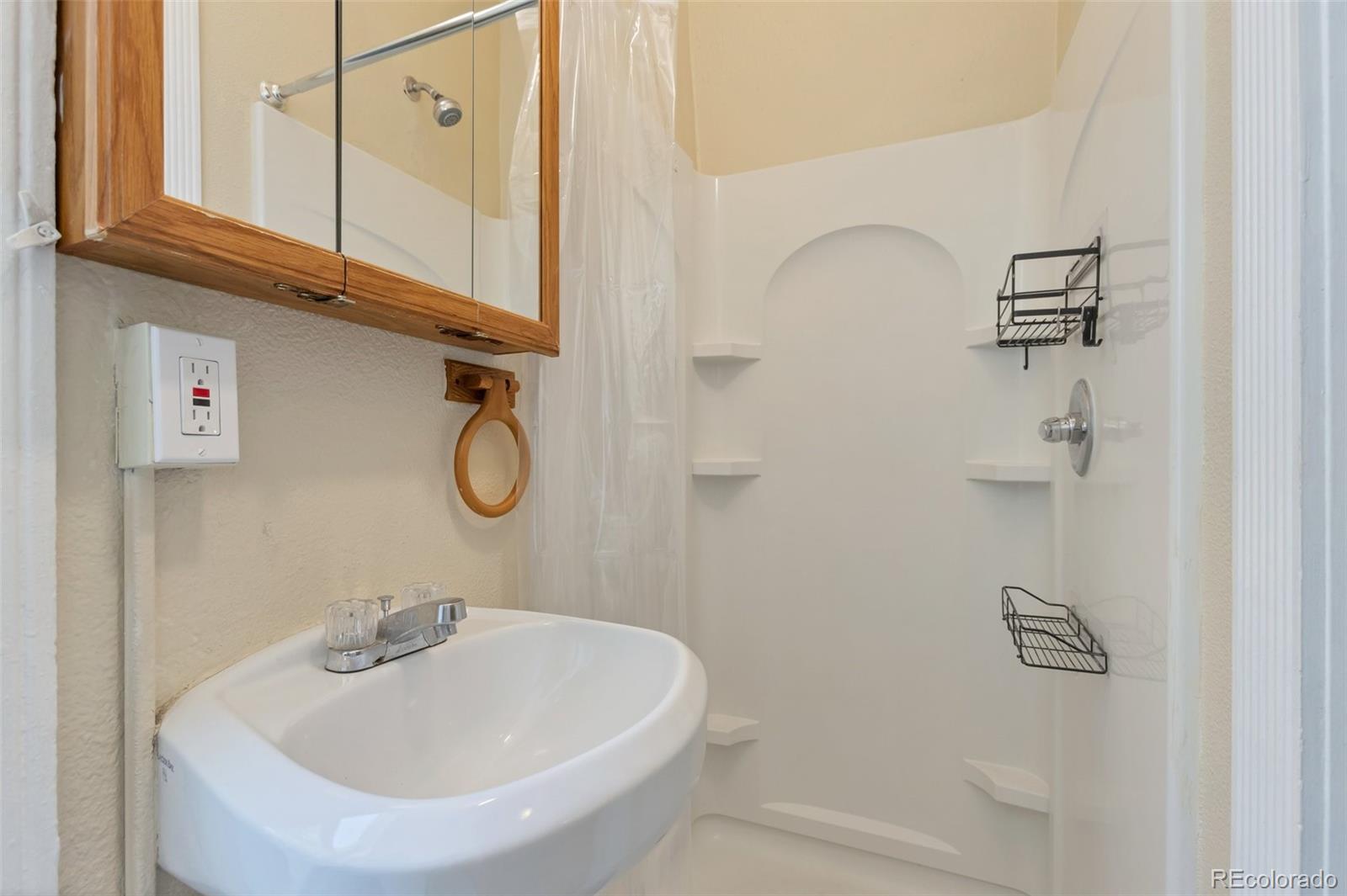 2707 North Downing Street Denver, CO 80205 - Photo 16 of 30