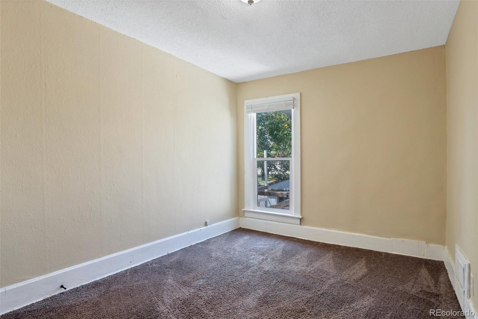 2707 North Downing Street Denver, CO 80205 - Photo 23 of 30