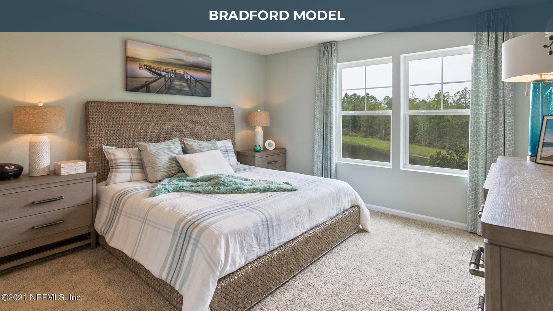 86682 Mainline Road Webster, FL 33597 - Photo 8 of 23 a bedroom with a bed and window