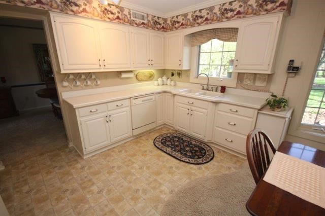 5221 Trier Road Fort Wayne, IN 46815 - Photo 5 of 19 Gallery Image 5