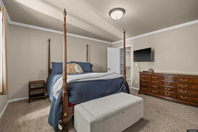 $585,000 | 950 Waterford, Casper, WY 82609