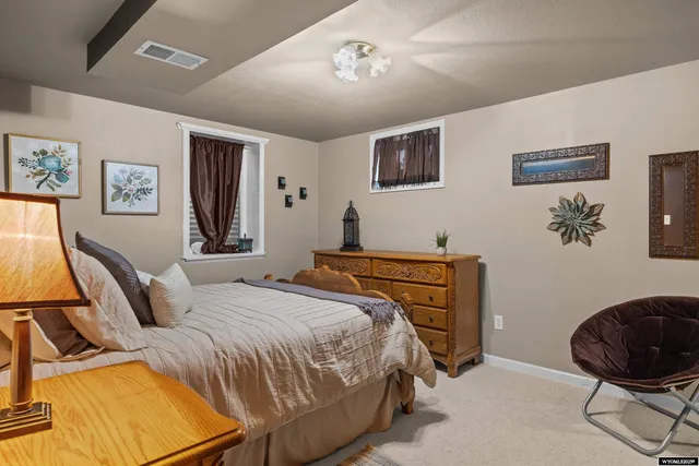 $585,000 | 950 Waterford, Casper, WY 82609