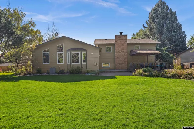 $585,000 | 950 Waterford, Casper, WY 82609