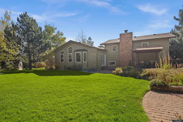 $585,000 | 950 Waterford, Casper, WY 82609