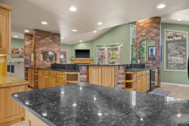 $585,000 | 950 Waterford, Casper, WY 82609