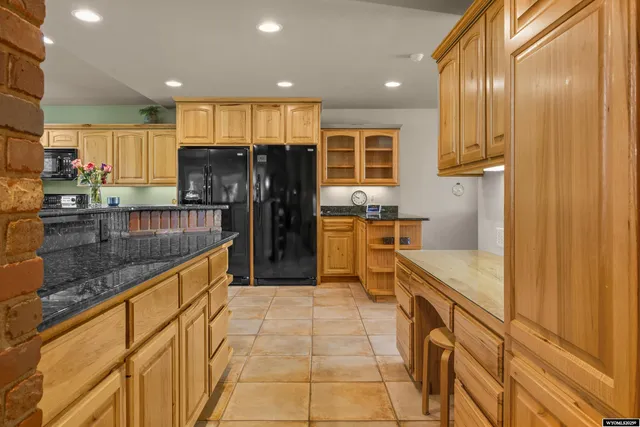 $585,000 | 950 Waterford, Casper, WY 82609