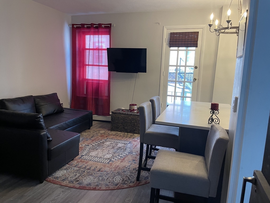 160 Salem Street, Unit 5 Boston, MA 02113 - Photo 3 of 12