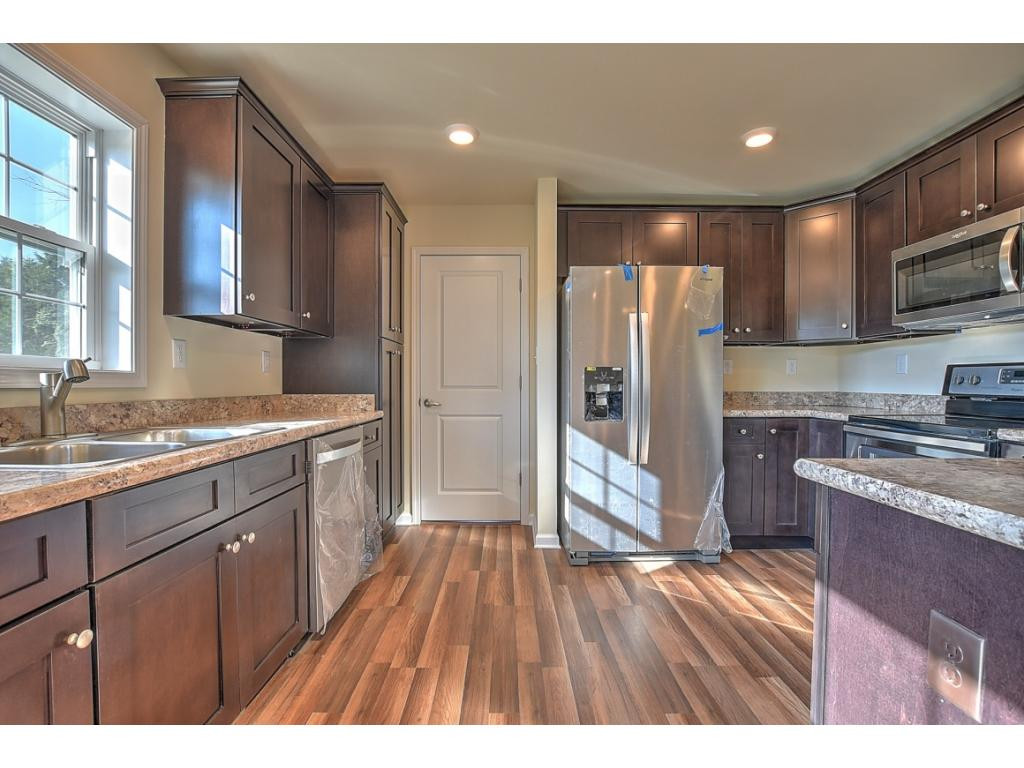 750 Lovelace Road Fall Branch, TN 37656 - Photo 15 of 36 Photo 15