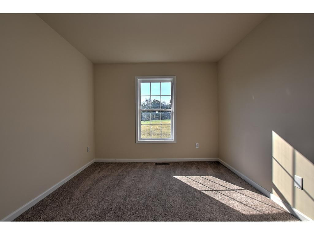 750 Lovelace Road Fall Branch, TN 37656 - Photo 25 of 36 Photo 25