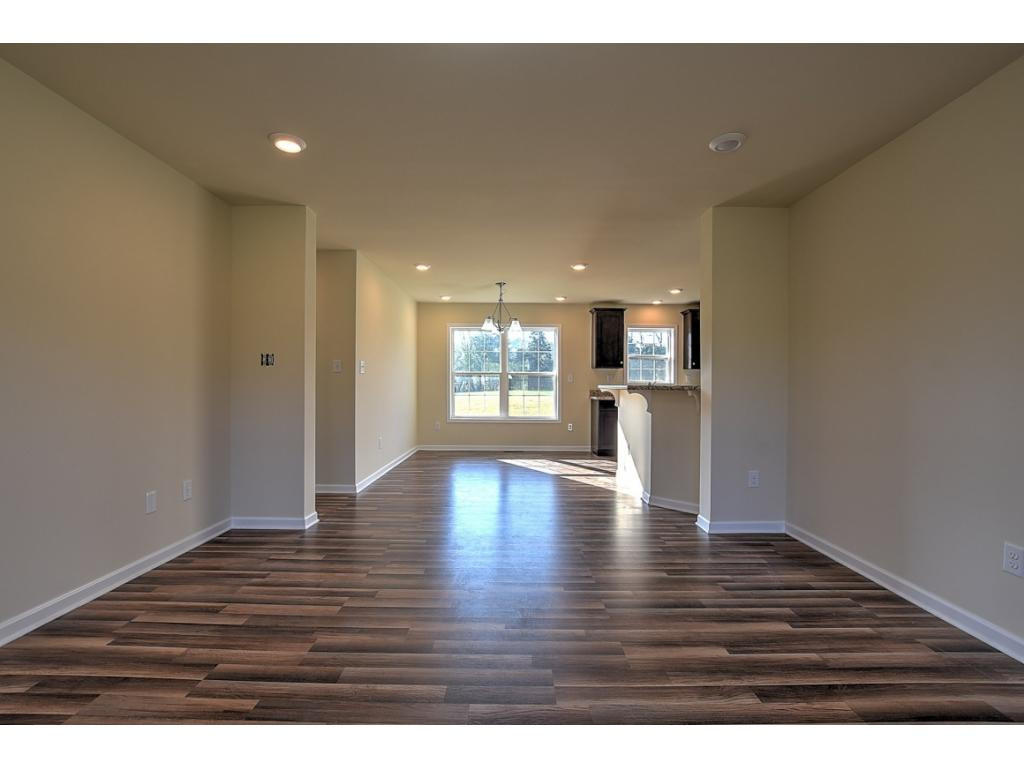 750 Lovelace Road Fall Branch, TN 37656 - Photo 4 of 36 Photo 4
