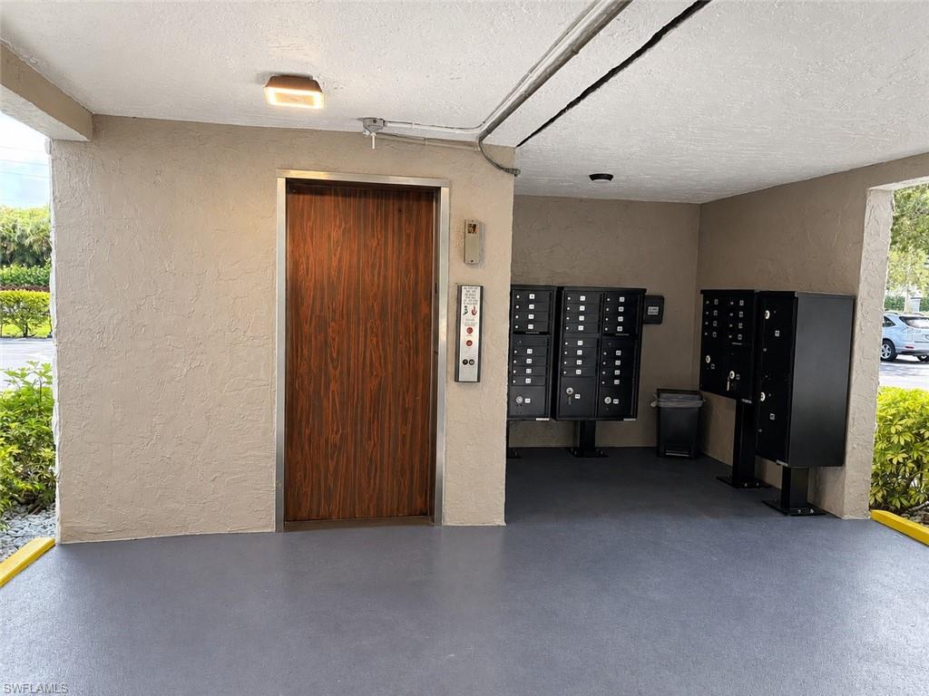 5515 Rattlesnake Hamm Road, Unit 302 Naples, FL 34113 - Photo 27 of 29
