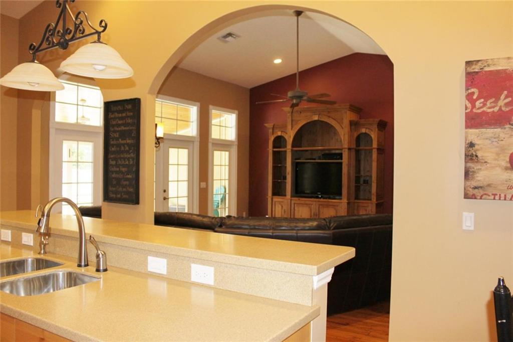 10902 Southwest Hawkview Circle Stuart, FL 34997 - Photo 5 of 78 Gallery Image 5
