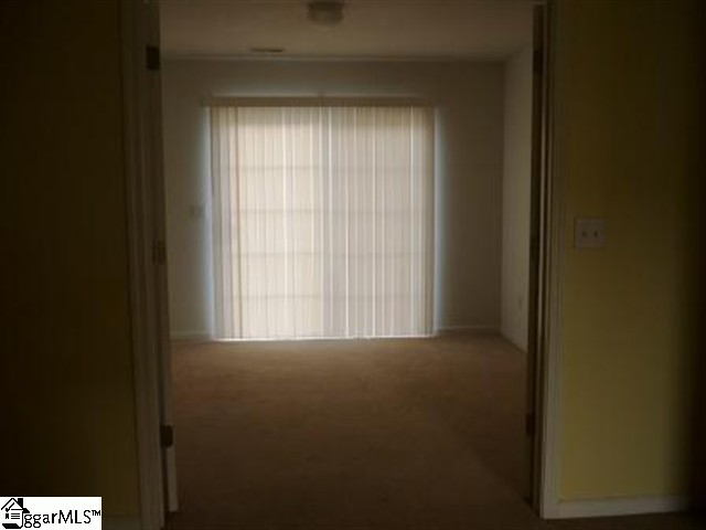 327 Rivers Edge Circle Simpsonville, SC 29680 - Photo 6 of 20