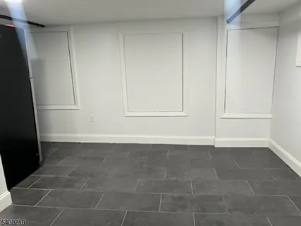 $1,200 | 295 Halsted Street, Unit 1, East Orange, NJ 07018