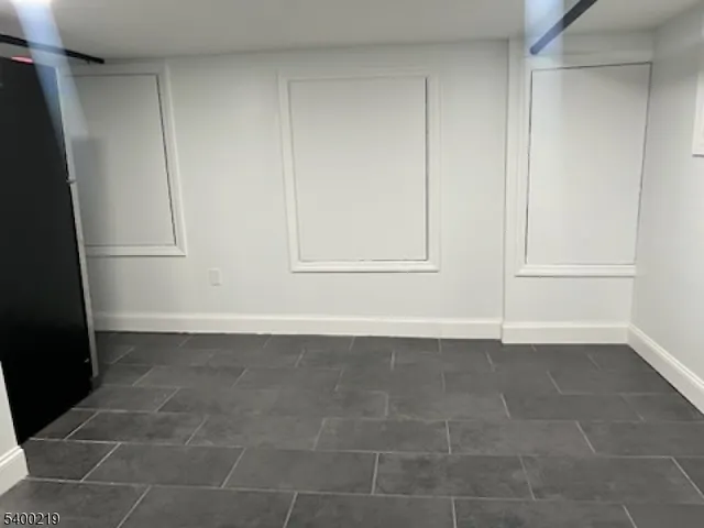 $1,400 | 295 Halsted Street, Unit 1, East Orange, NJ 07018