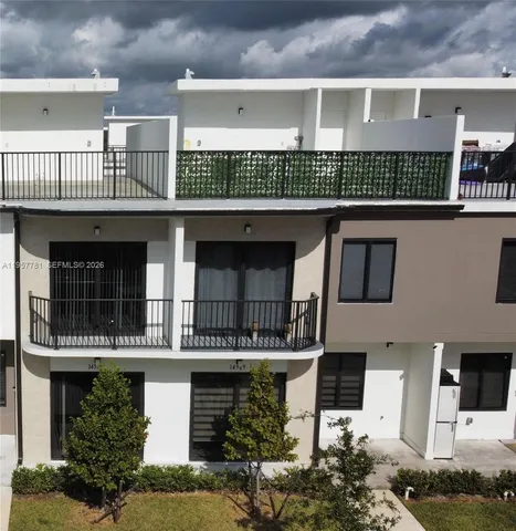 $3,000 | 14569 Southwest 261st Terrace, Unit 14569, Homestead, FL 33032