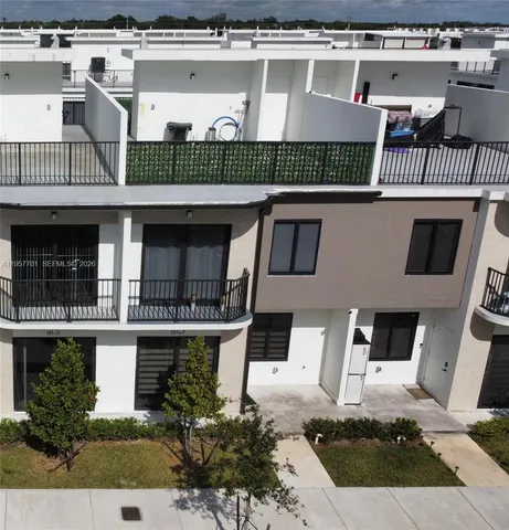 $3,000 | 14569 Southwest 261st Terrace, Unit 14569, Homestead, FL 33032