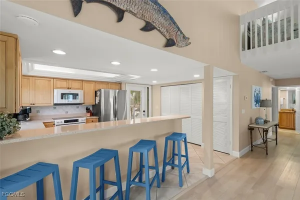 $2,995,000 | 6 Beach Homes, Captiva, FL 33924