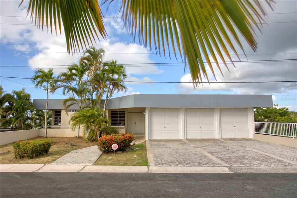 2 9th Bayamon, PR 00961 - Photo 1 of 35 Gallery Image 1