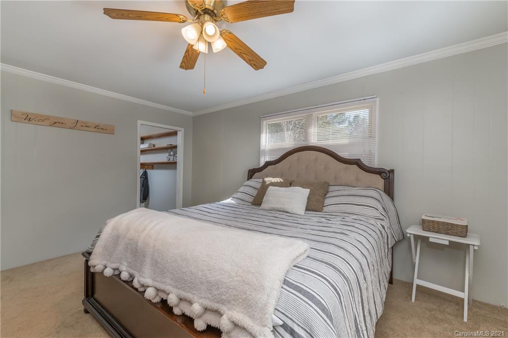 1115 Solen Williams Road Tryon, NC 28782 - Photo 15 of 26 Gallery Image 15