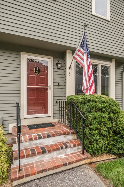 8 Deer Path, Unit 3 Maynard, MA 01754 - Photo 2 of 38 Gallery Image 2