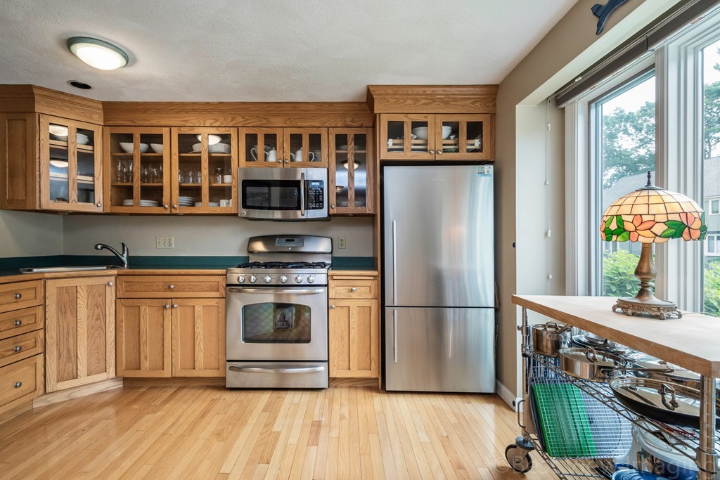 8 Deer Path, Unit 3 Maynard, MA 01754 - Photo 8 of 38 Gallery Image 8