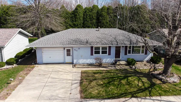 $249,900 | 917 Albin Drive, La Porte, IN 46350