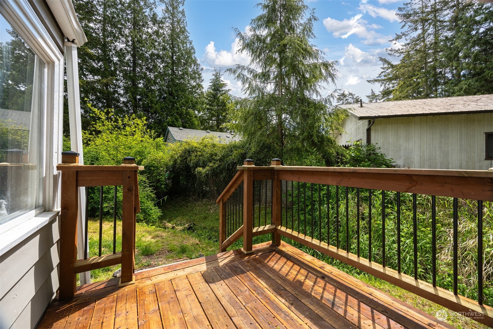 4905 Forsberg Road Blaine, WA 98230 - Photo 12 of 39 Gallery Image 12