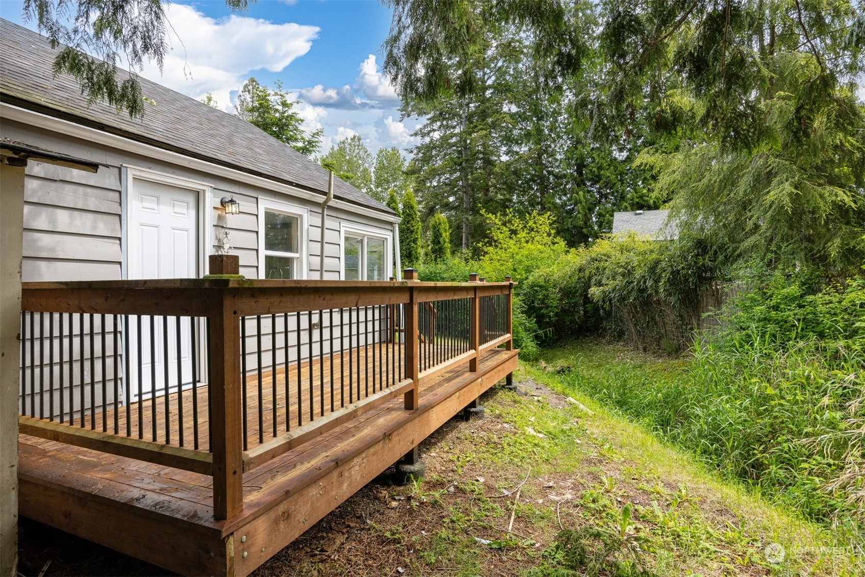 4905 Forsberg Road Blaine, WA 98230 - Photo 14 of 39 Gallery Image 14