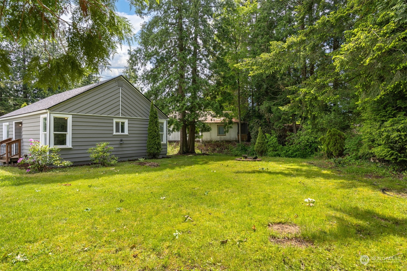 4905 Forsberg Road Blaine, WA 98230 - Photo 18 of 39 Gallery Image 18