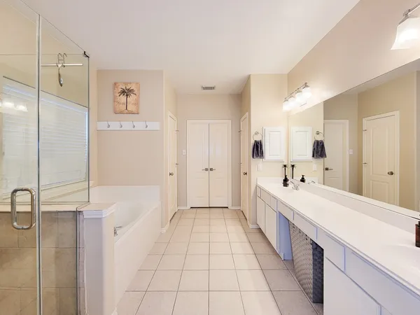 $2,500 | 17615 Forest Haven Trail, Tomball, TX 77375