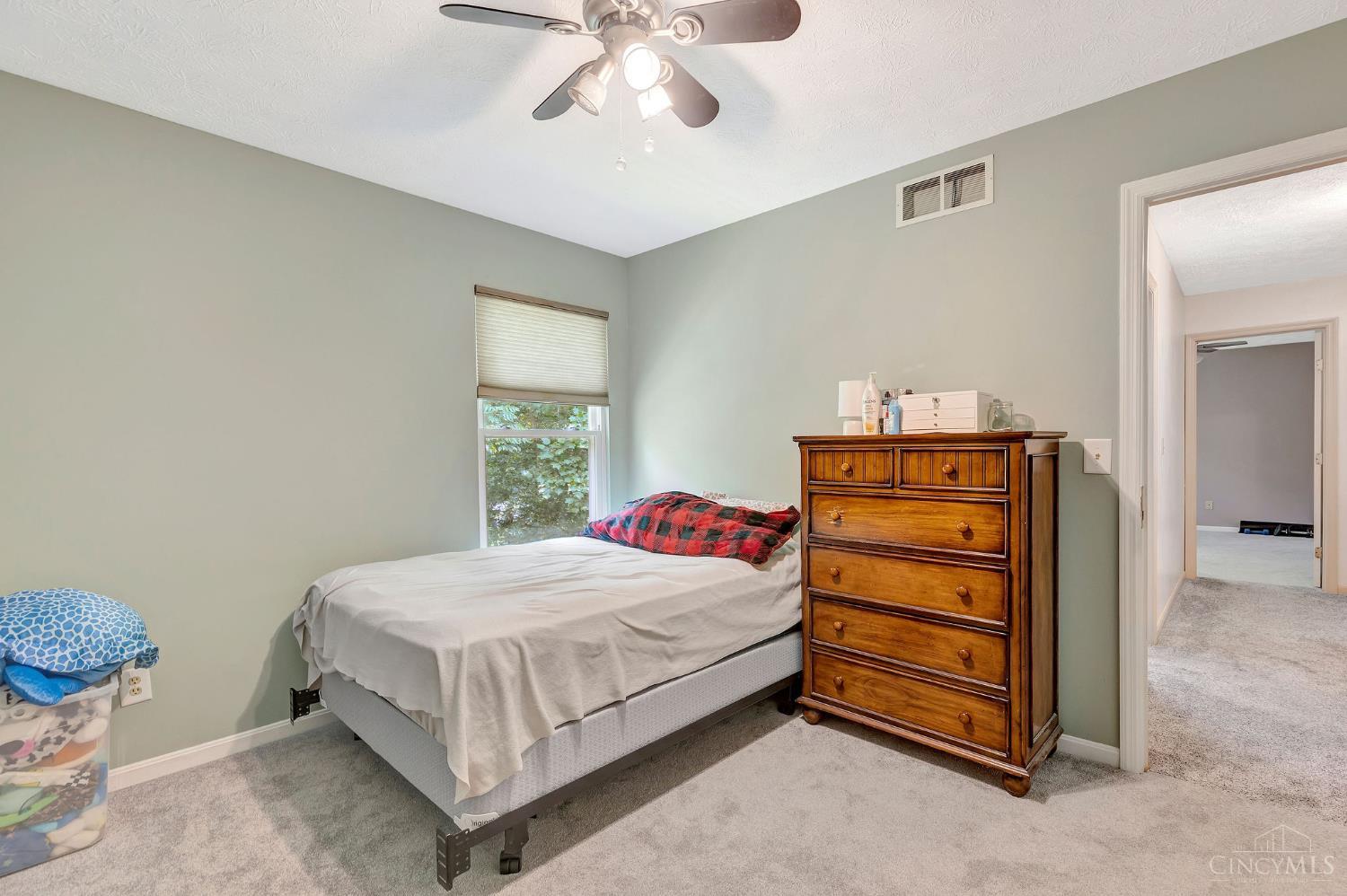 2352 Neeb Road Cincinnati, OH 45238 - Photo 23 of 45 Gallery Image 23