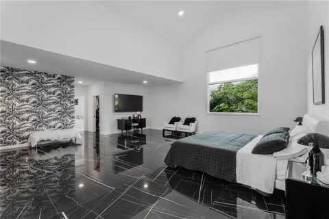$4,900,000 | 9715 Southwest 89th Court, Miami, FL 33176