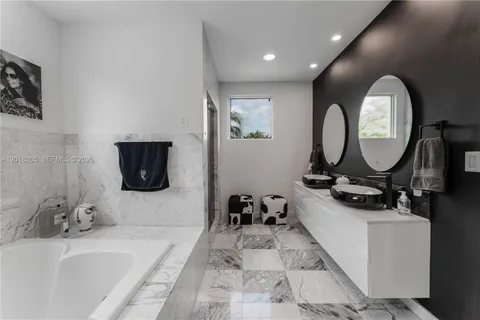 $4,900,000 | 9715 Southwest 89th Court, Miami, FL 33176