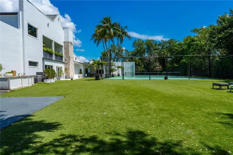 $4,900,000 | 9715 Southwest 89th Court, Miami, FL 33176