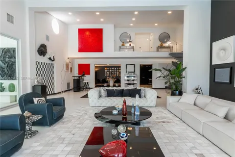 $4,900,000 | 9715 Southwest 89th Court, Miami, FL 33176