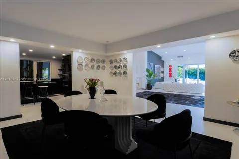 $4,900,000 | 9715 Southwest 89th Court, Miami, FL 33176