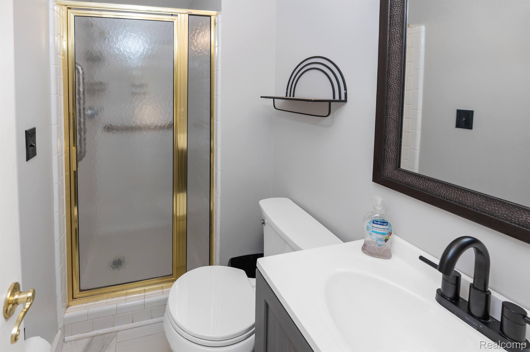 373 Bellarmine Drive Rochester, MI 48309 - Photo 12 of 15 Full Bathroom on Lower Level