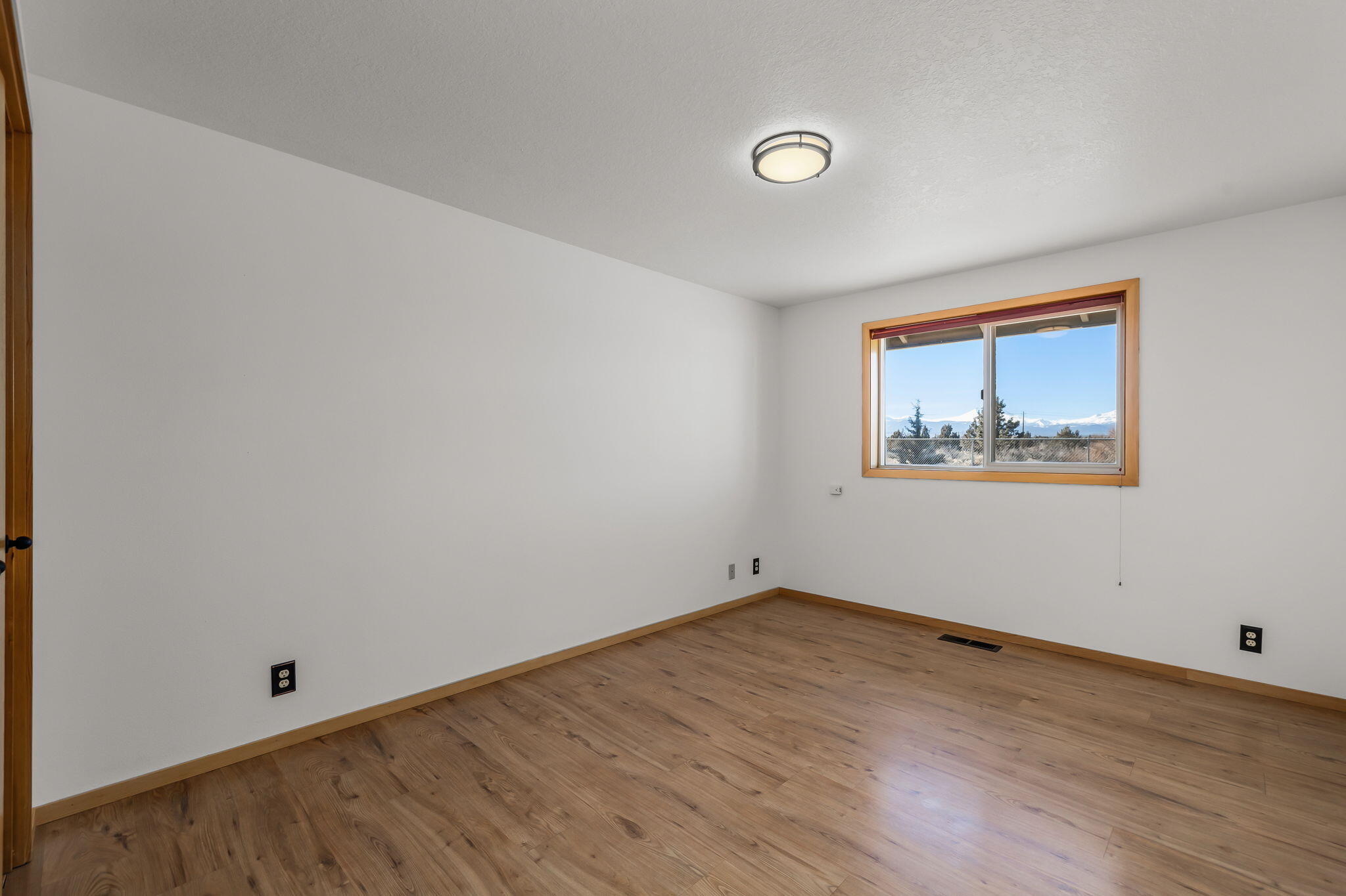 66585 Fryrear Road Bend, OR 97703 - Photo 32 of 58 32