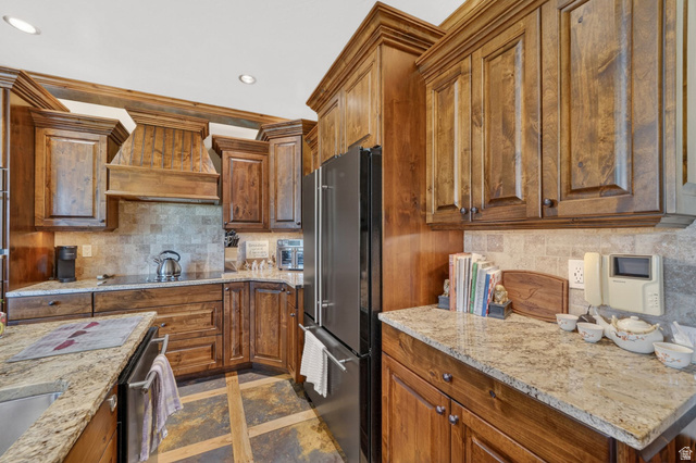 973 East Taliesen Cove Midvale, UT 84047 - Photo 15 of 28